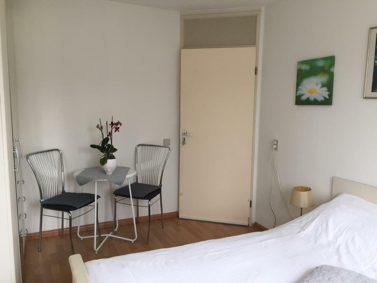 Room In Oss Eksteriør billede