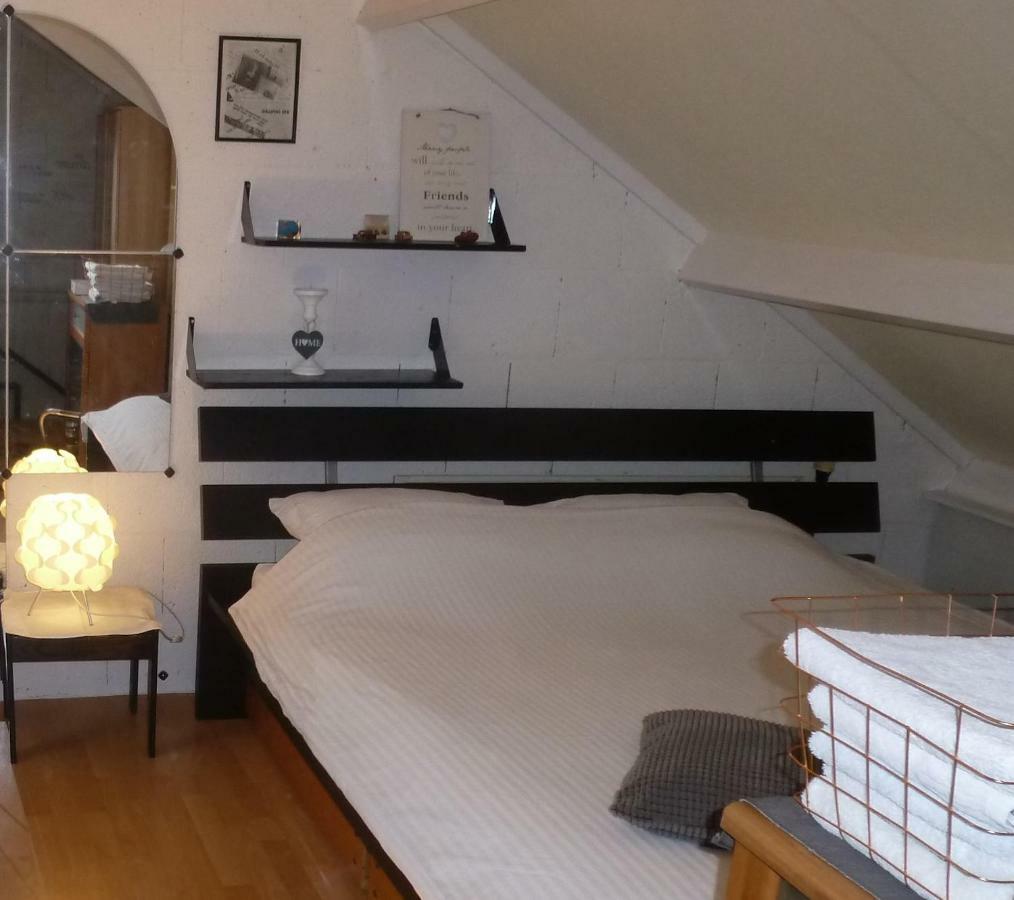 Room In Oss Eksteriør billede